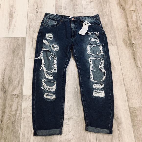 Forever 21 Denim - Forever 21 Distressed Boyfriend Jeans